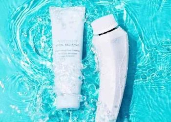 [Đánh giá] Máy rửa mặt Artistry có thật sự tốt, làm sạch sâu không?