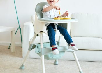 [Đánh giá] Ghế ăn dặm Honper có tốt không? Giá bao nhiêu?