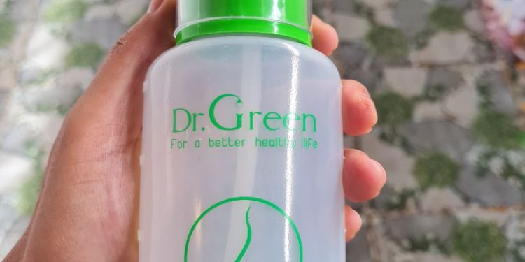[Đánh giá] Bình rửa mũi Dr Green có tốt không? Dùng an toàn không?