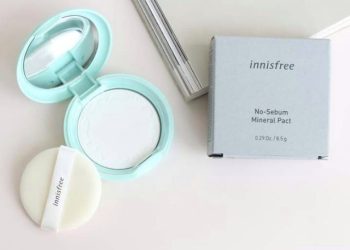 [Đánh giá] Top 6 loại phấn phủ cho da khô mà không làm mốc da