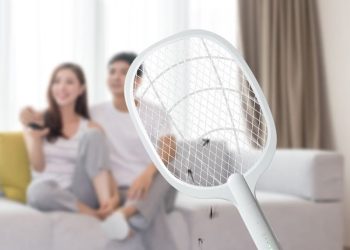 [Đánh giá] Vợt muỗi Rạng Đông có tốt, tiện ích không? Giá bao nhiêu?